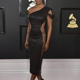 Laverne Cox en la alfombra roja de los Premios Grammy 2017