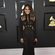 Chrissy Teigen en la alfombra roja de los Premios Grammy 2017