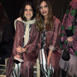 Sara Carbonero y Leandra Medine (The Man Repeller) coinciden en el look en London Fashion Week 2017/2018