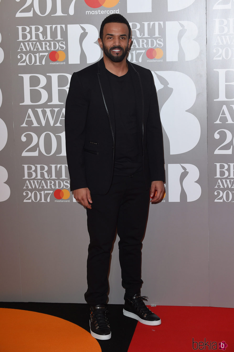 Craig David en la alfombra roja de los Brit Awards 2017
