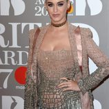 Katy Perry en la alfombra roja de los Brit Awards 2017