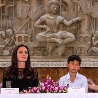 Angelina Jolie en la promoción de su nueva película en Camboya