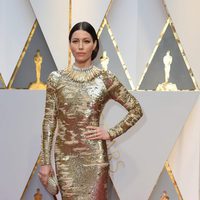 Jessica Biel en la alfombra roja de los Premios Oscar 2017