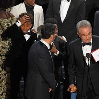 Momento en el que Warren Beatty anuncia que ha habido un error en la Mejor Película de los Oscar 2017
