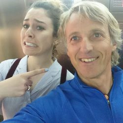 Blanca Suárez y Jesús Calleja en el aeropuerto con destino Jordania