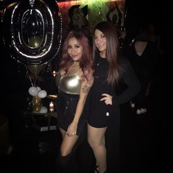 Snooki y Sammi Sweetheart en la fiesta de cumpleaños de la segunda