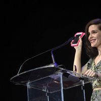 Nuria Gago con su premio de la Unión de Actores 2017