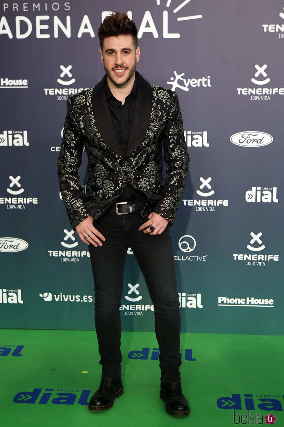 Antonio José en la alfombra roja de los Premios Cadena Dial 2017