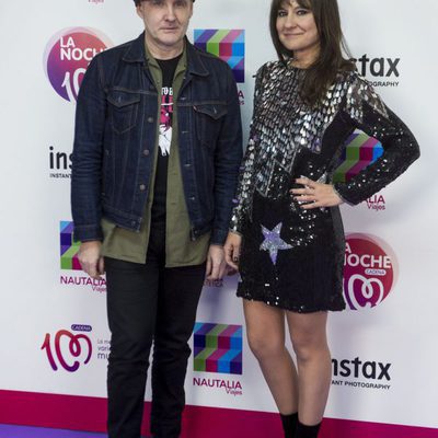 Amaral en la alfombra roja de la noche de Cadena 100