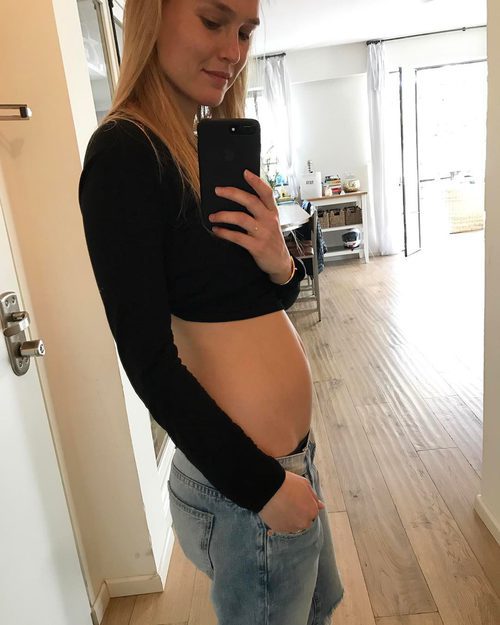 Bar Refaeli anuncia su segundo embarazo