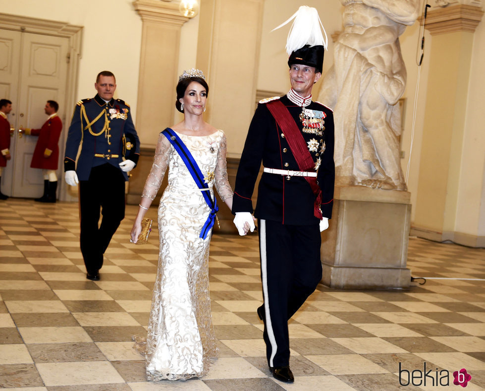 Joaquín y Marie de Dinamarca en la cena de Estado en honor a los Reyes de Bélgica