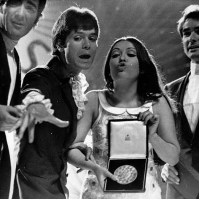 Massiel con el Dúo Dinámico tras ganar Eurovisión en 1968