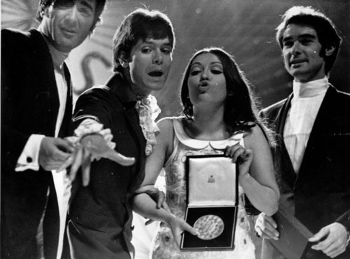 Massiel con el Dúo Dinámico tras ganar Eurovisión en 1968
