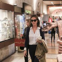 Isabel Preysler de compras en un centro comercial de Arequipa