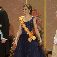 La Reina Letizia en la cena de gala durante su Viaje de Estado a Japón