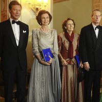 El Gran Duque de Luxemburgo y la Reina Sofía celebran el 90 cumpleaños de Miguel de Rumanía