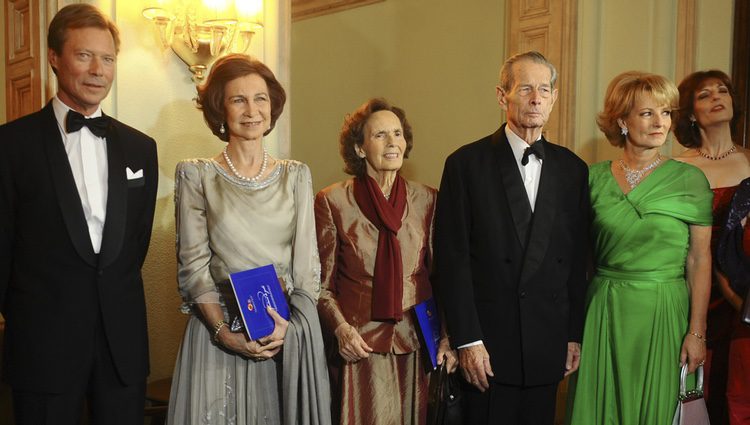 El Gran Duque de Luxemburgo y la Reina Sofía celebran el 90 cumpleaños de Miguel de Rumanía