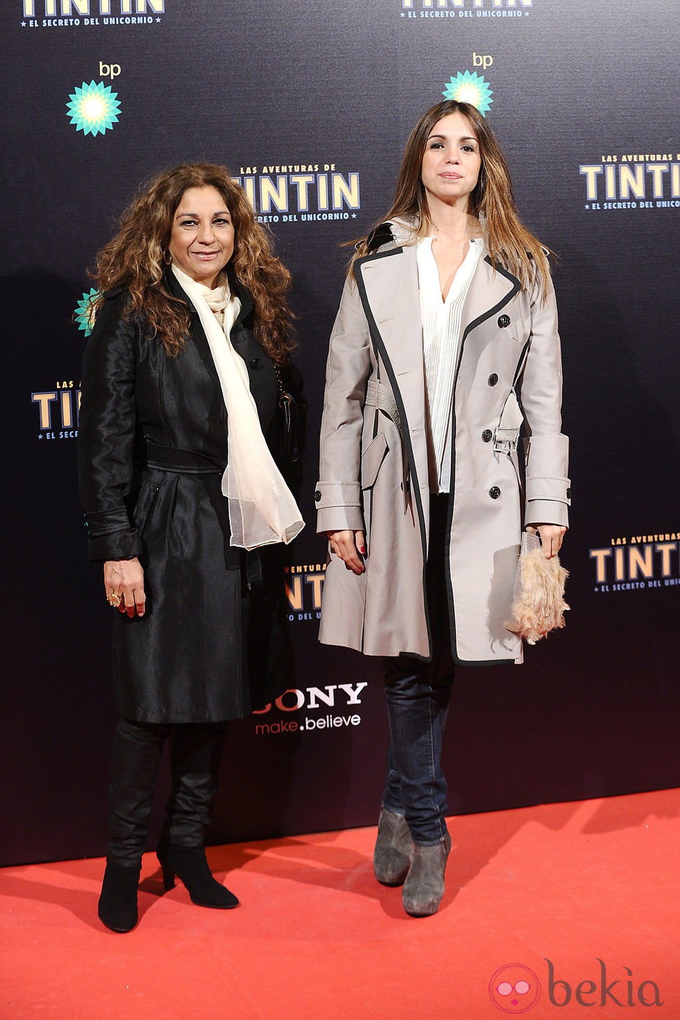 Lolita Flores y Elena Furiase en el estreno de 'Las aventuras de Tintín: el secreto del unicornio' en Madrid