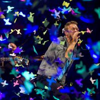 Chris Martin cantando en el concierto de Coldplay en Madrid