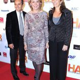 Esperanza Aguirre en el estreno del musical 'Hair' en Madrid