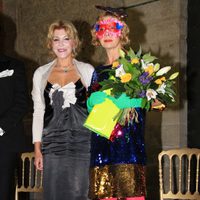 La Baronesa Thyssen y Ágatha Ruiz de la Prada en los Premios Escaparate 2011