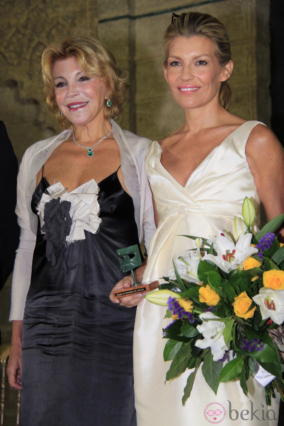 La Baronesa Thyssen y Patricia Rato en los Premios Escaparate 2011