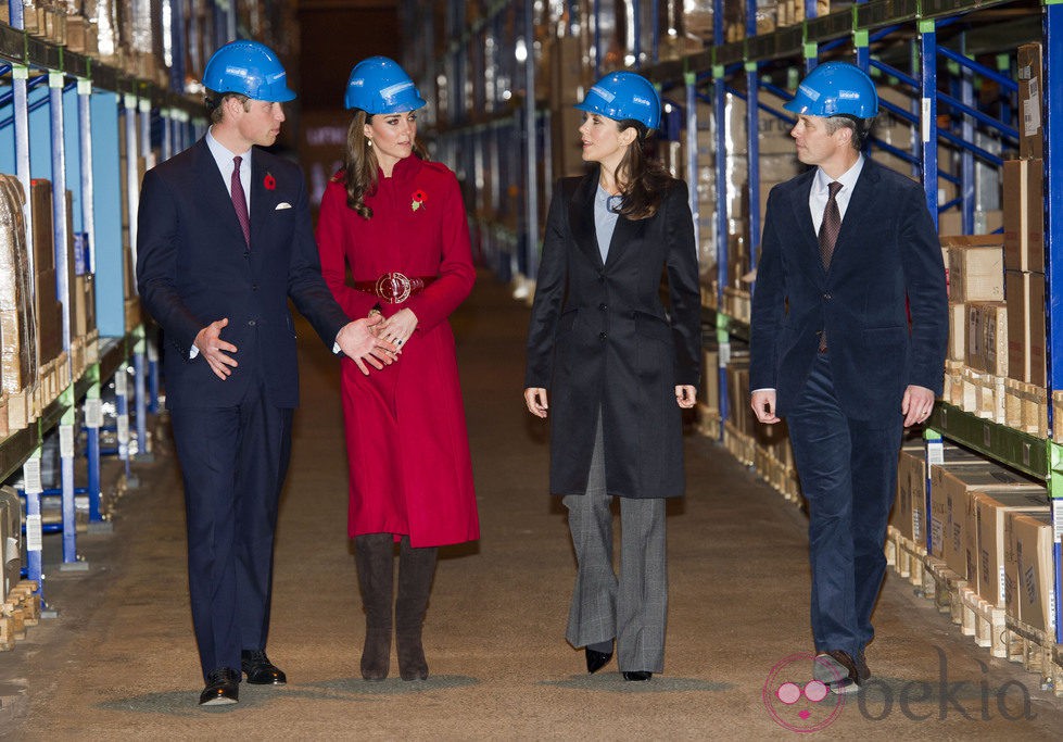 El Príncipe Guillermo y Kate Middleton y Federico y Mary de Dinamarca en UNICEF