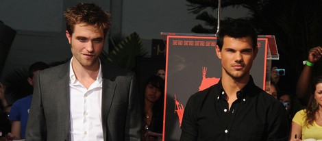 Robert Pattinson y Taylor Lautner en el Teatro Chino de Los Ángeles