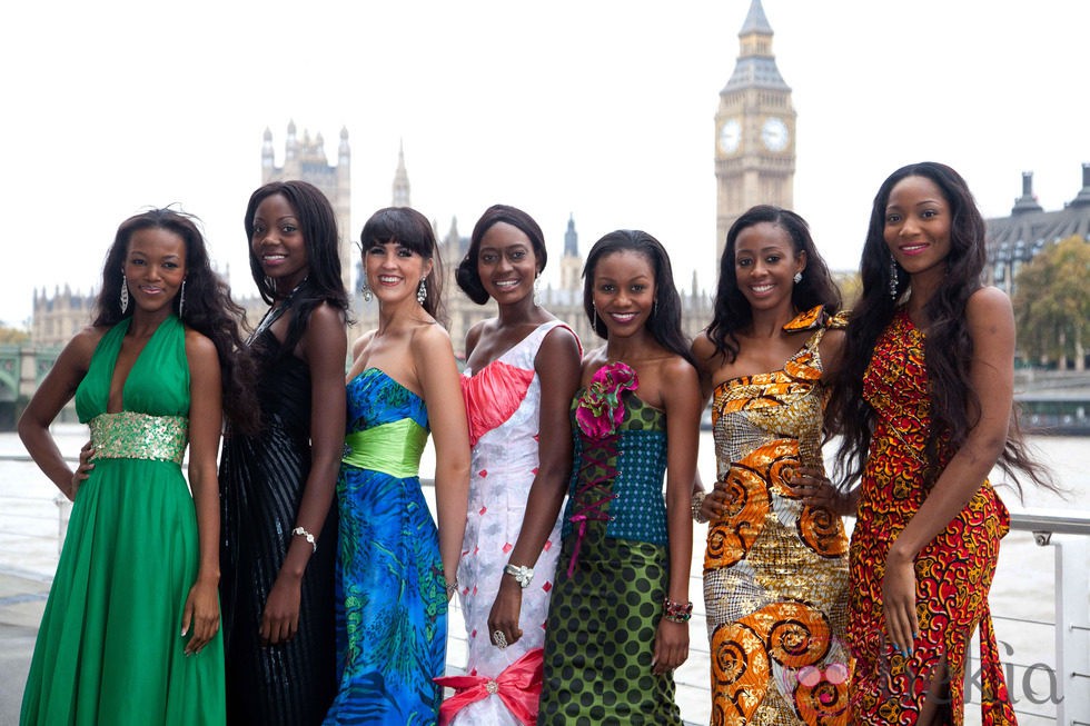 Las candidatas de Sudáfrica, Zimbabue, Namibia, Sierra Leona, Botswana y Nigeria a Miss Mundo 2011