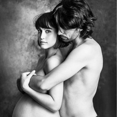 Megan Montaner presume de embarazo junto a su pareja Gorka Ortúzar