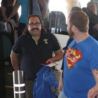 Juan Miguel en el aeropuerto de Madrid rumbo a Honduras
