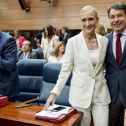 Cristina Cifuentes e Ignacio González en la sesión de investidura
