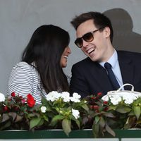 Louis Ducruet y Marie Chevallier ríen divertidos en la final del Master 1000 de Monte-Carlo 2017