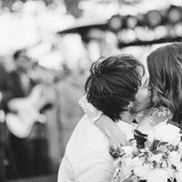 Nikki Reed celebra su segundo aniversario de boda con Ian Somerhalder
