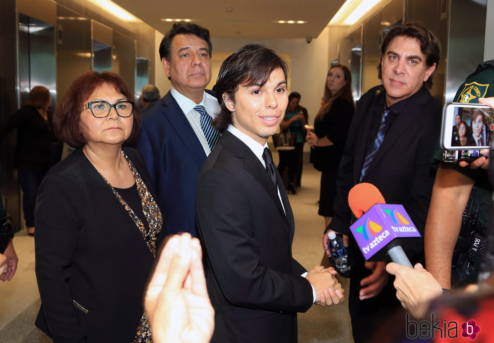 Joao, el hijo no reconocido de Juan Gabriel, con su madre Consuelo