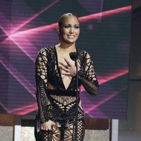 Jennifer Lopez, muy emocionada en la gala de los Billboard Latinos 2017
