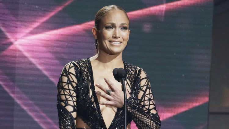 Jennifer Lopez, muy emocionada en la gala de los Billboard Latinos 2017