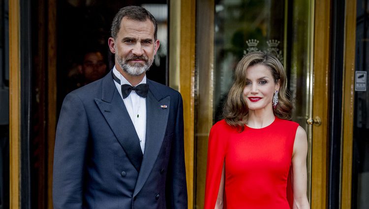 Los Reyes Felipe y Letizia en el 50 cumpleaños del Rey Guillermo de Holanda