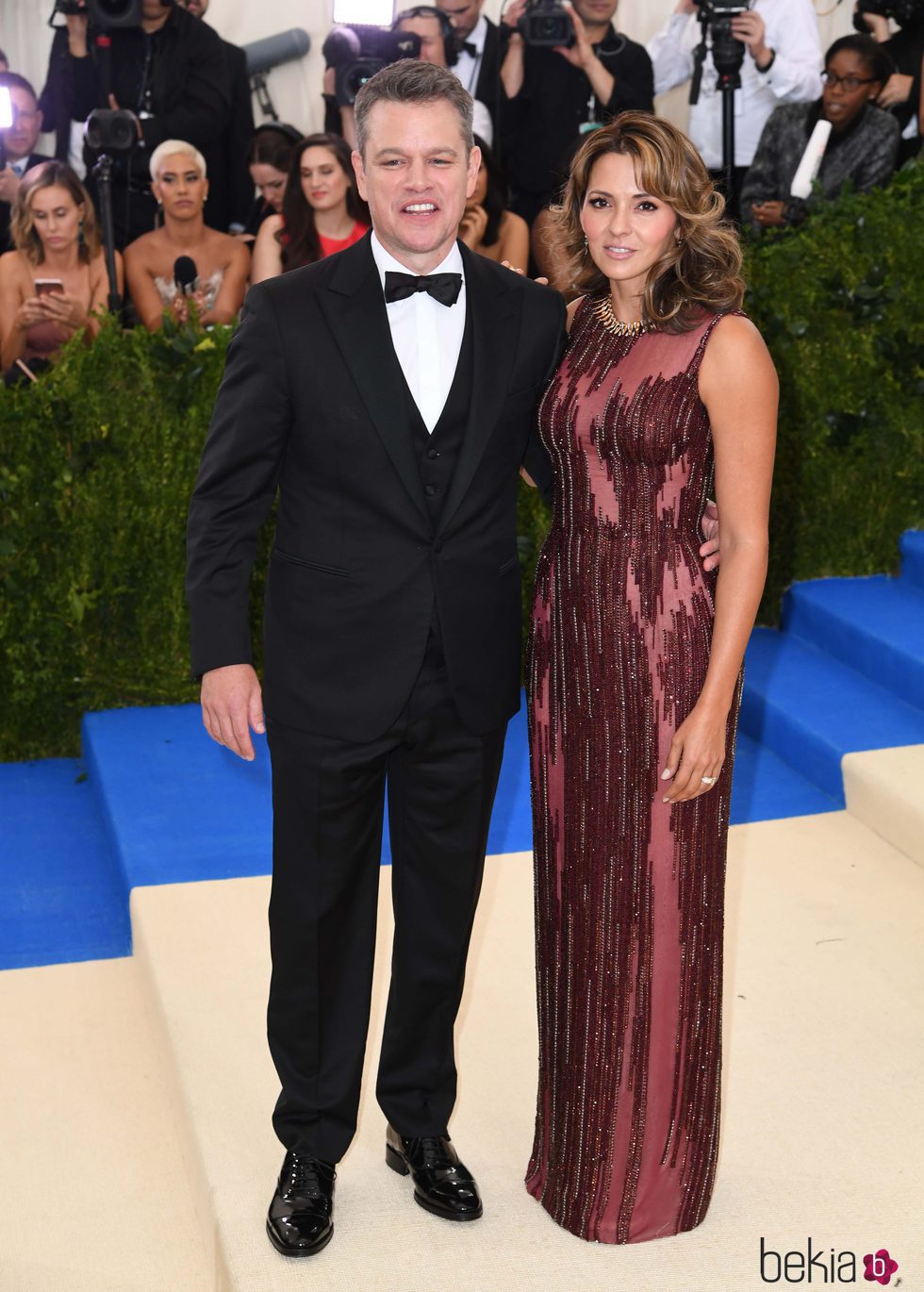 Matt Damon y Luciana Barroso en la Gala MET 2017