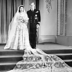 Foto oficial de la boda de la Reina Isabel y el Duque de Edimburgo en 1947