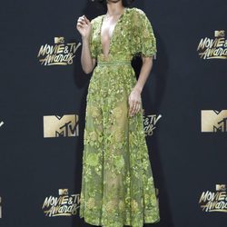 Zendaya en la alfombra roja de los MTV Movie Awards 2017