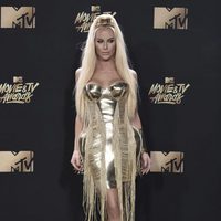Gigi Gorgeous en la alfombra roja de los MTV Movie Awards 2017