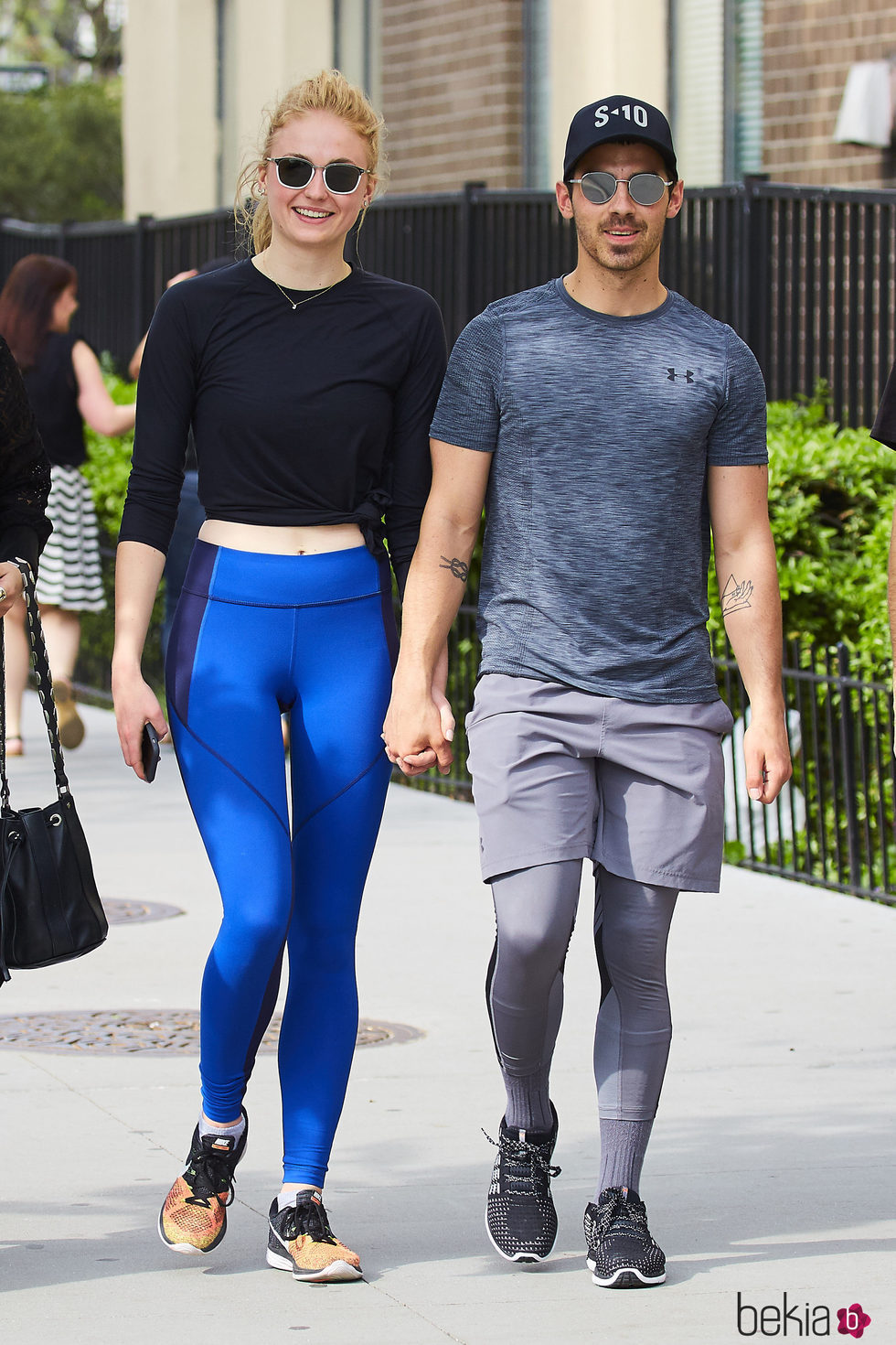Sophie Turner y Joe Jonas pasean agarrados de la mano por Nueva York
