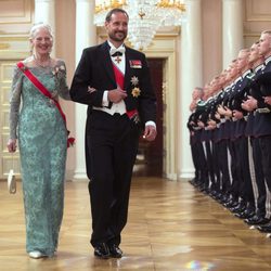 Margarita de Dinamarca y Haakon de Noruega en una cena de gala por el 80 cumpleaños de los Reyes de Noruega