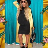Beyoncé presume su embarazo con una pose sexy