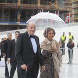 Los Reyes Juan Carlos y Sofía en la cena en honor a los Reyes de Noruega por su 80 cumpleaños