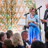Harald y Sonia durante su discurso en la cena de su 80 cumpleaños