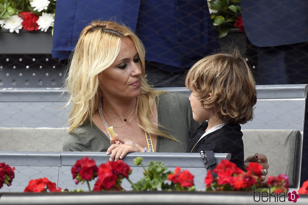 Carolina Cerezuela con su hijo Carlos en el Madrid Open 2017