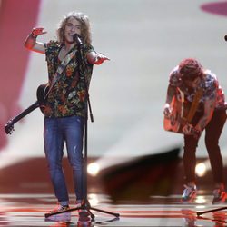 Manel Navarro en la final del Festival de Eurovisión 2017