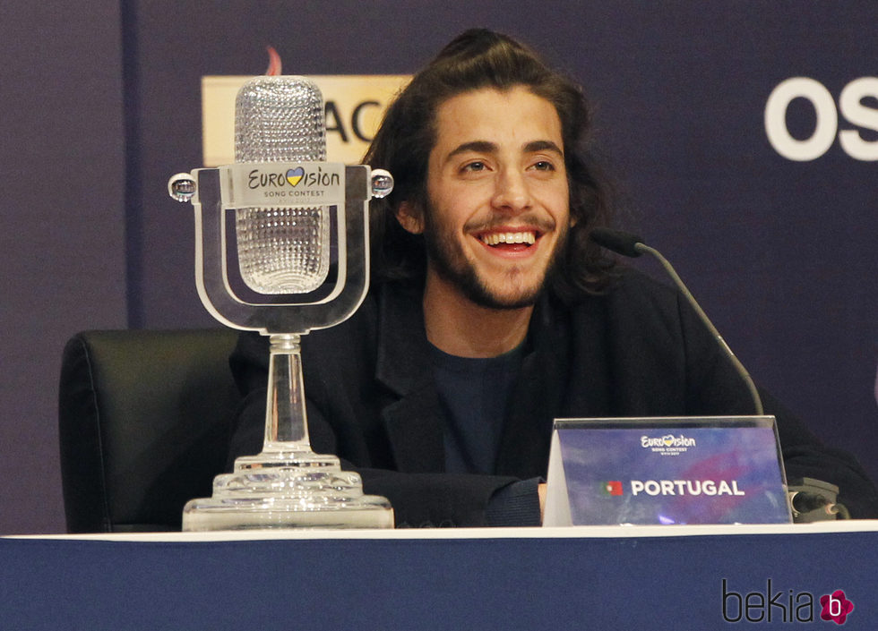 Primera rueda de prensa de Salvador Sobral tras convertirse en ganador de Eurovisión 2017